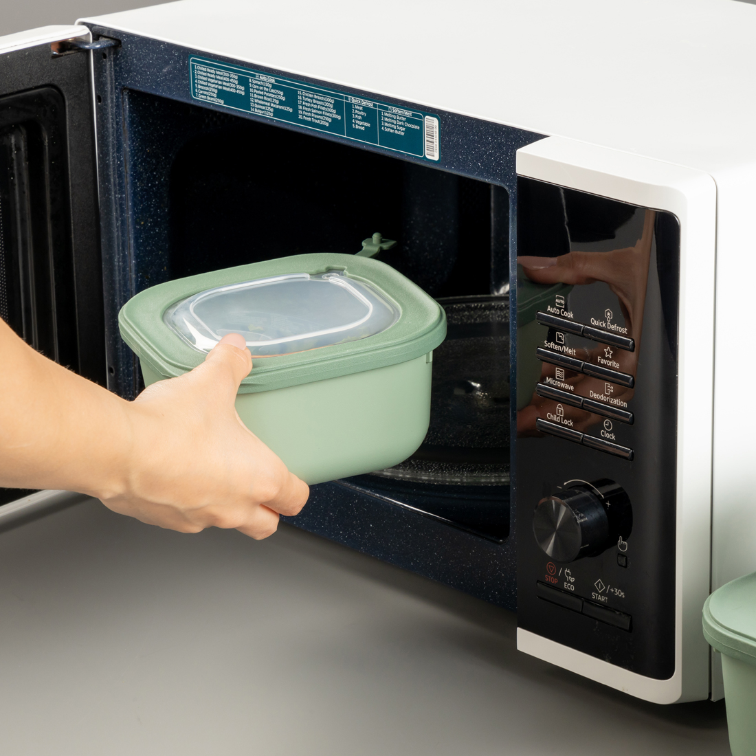 3 Parça MicroSafe Set ( 600-1100-1800 ml )